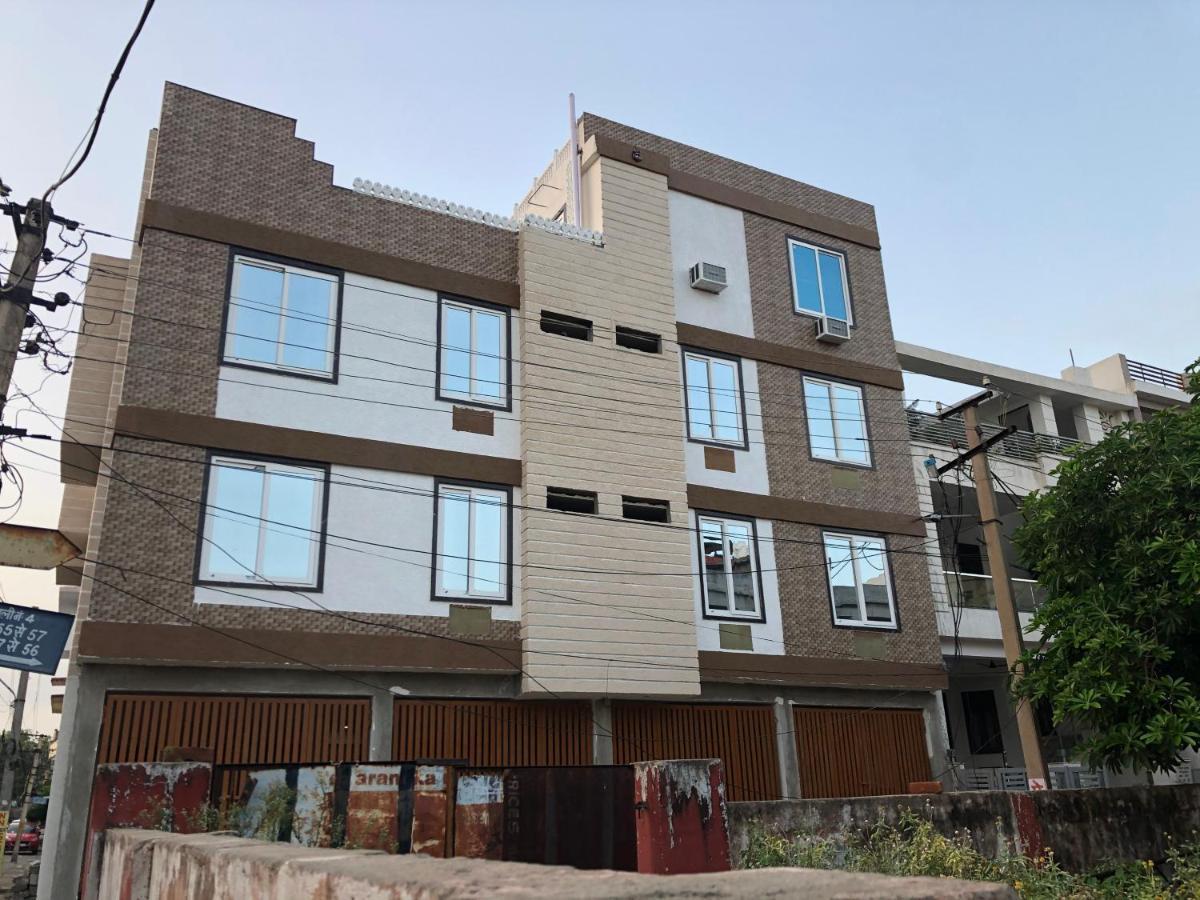 Karni villa lovely 2 bhk appt&terrace Divisione di Divisione di Jaipur Esterno foto